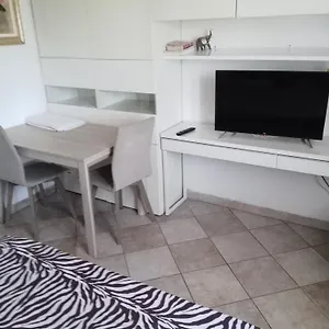 Anna Guest house