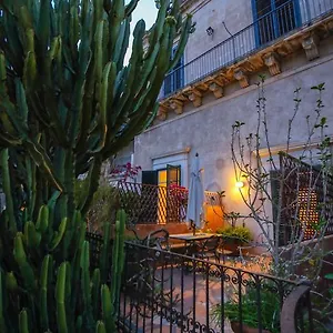 L'orangerie Di Cartia Giovanni 3* Modica